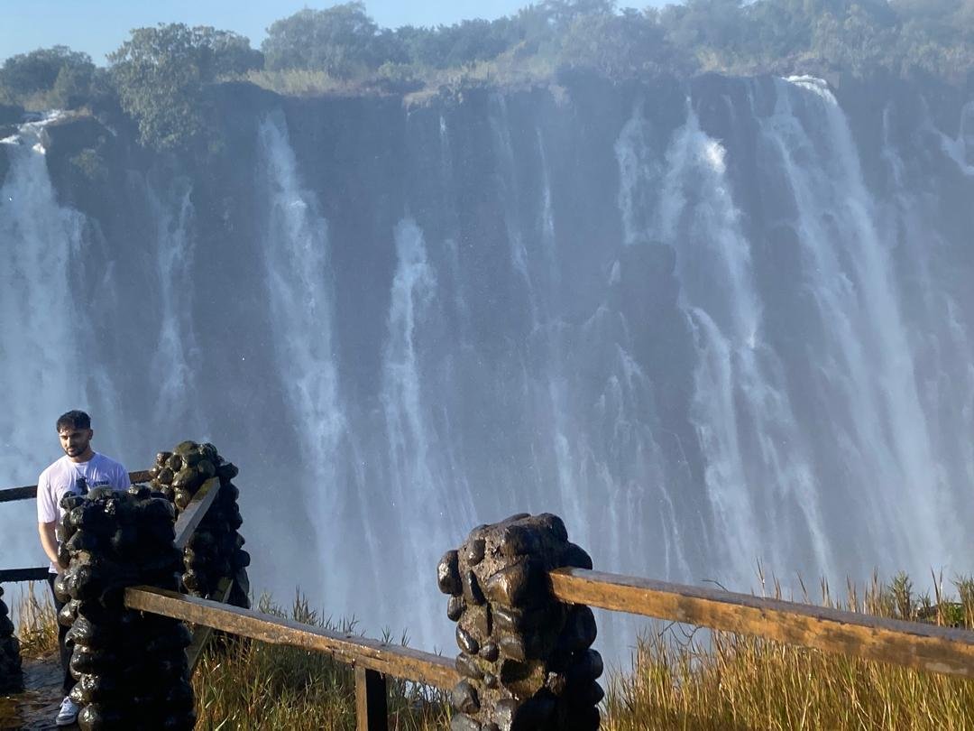 3 Days Victoria Falls Group Tour